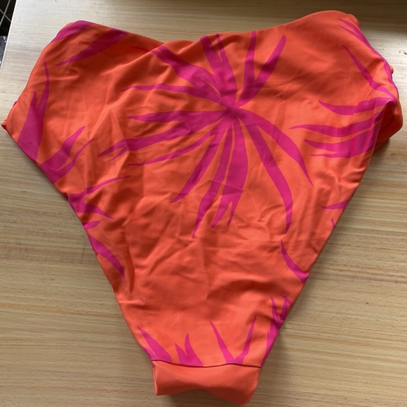 Anthropologie Maeve Paradise High-Waisted Bikini top and bikini bottom - Picture 10 of 10